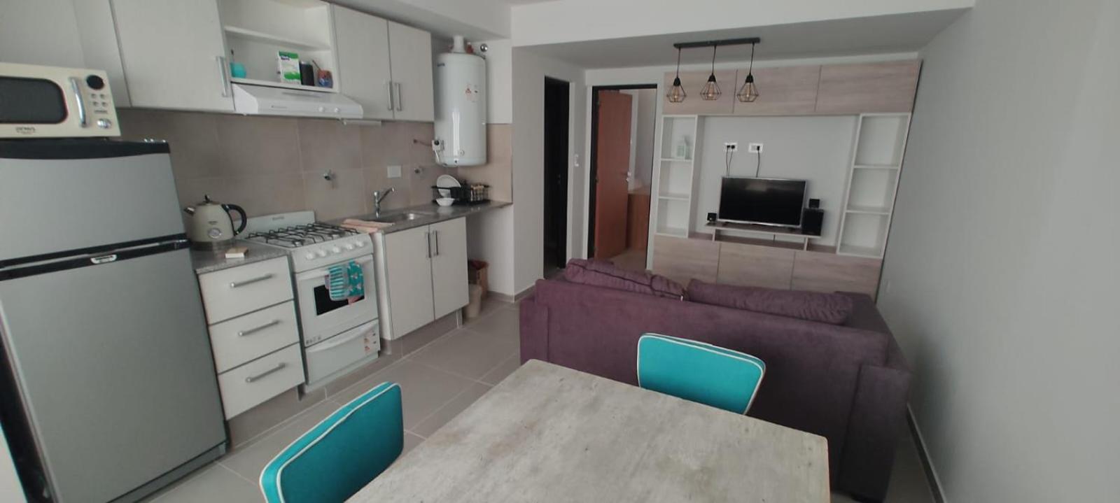 Departamento Calle Mendoza Albus -Acceso Rapido Ruta 22 Хенераль-Рока Экстерьер фото